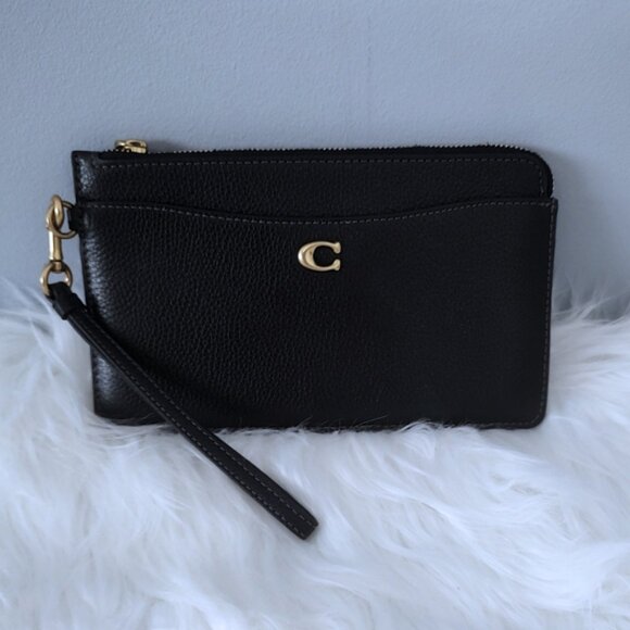 Coach Handbags - NEW Coach pebbled leather wristlet NWOT